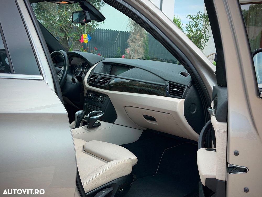 BMW X1 - 16