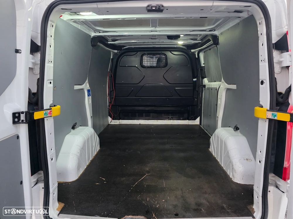 Ford TRANSIT CUSTOM 2.0 TDCI 130CV LEDS AC IMPECAVEL ACEITO RETOMA - 8
