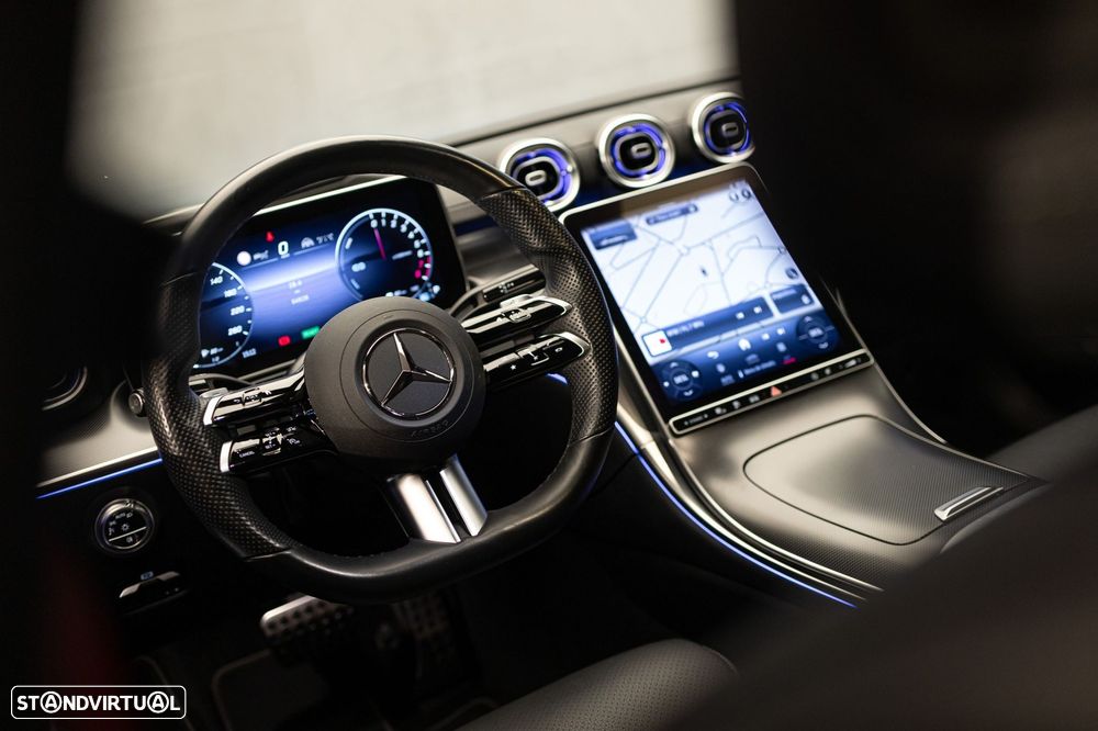 Mercedes-Benz C 300 e AMG Line - 26