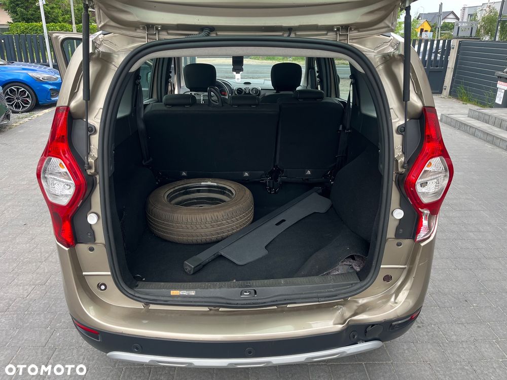 Dacia Lodgy Blue dCi 115 Stepway - 11