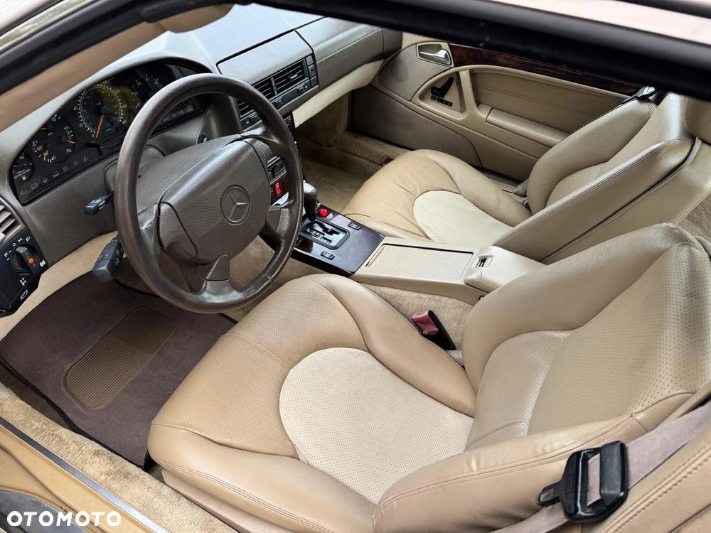 Mercedes-Benz SL - 8