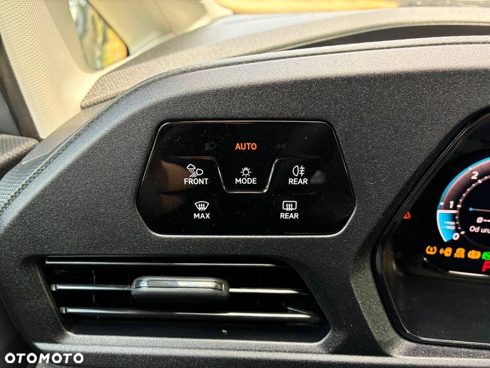 Volkswagen Caddy Maxi 	Furgon/AUTOMAT 2.0 TDI 122 KM - 27