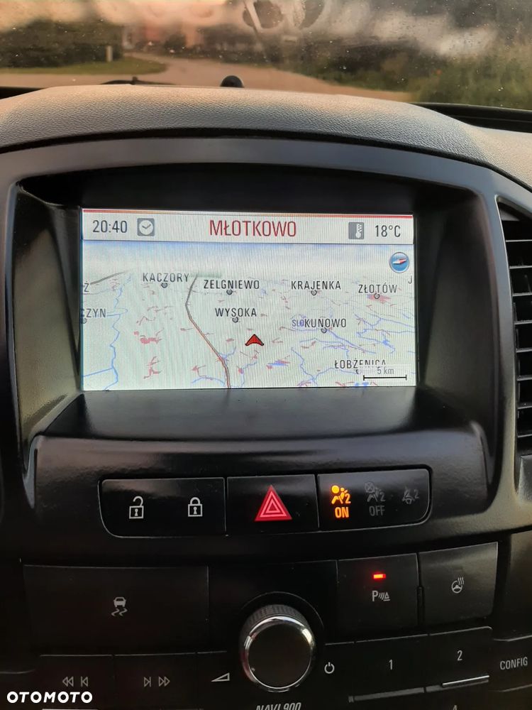 Opel Insignia 2.0 CDTI Sports Tourer - 9