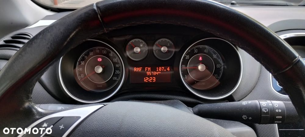Fiat Punto - 2