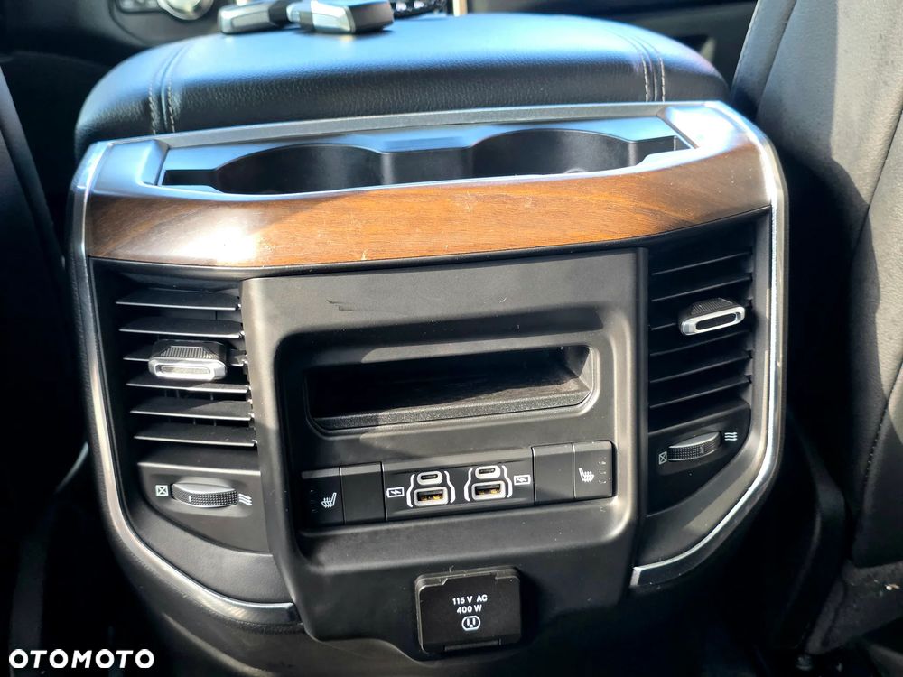 RAM 1500 - 16