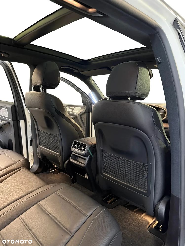 Mercedes-Benz GLE - 12