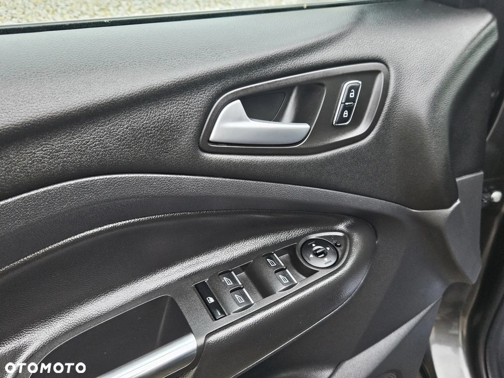 Ford Kuga 2.0 TDCi 2x4 SYNC - 20