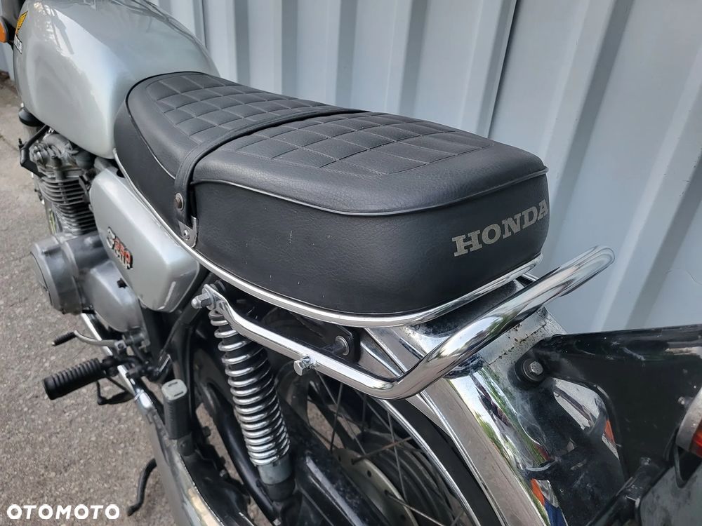 Honda CB - 15