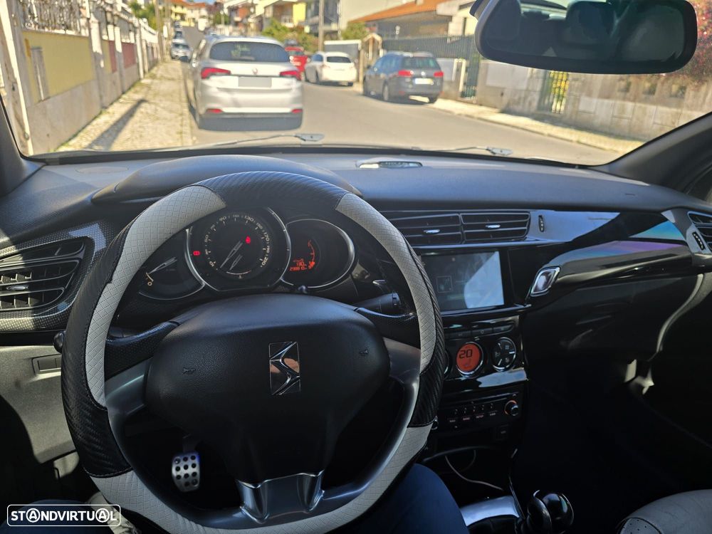 Citroën DS3 1.6 HDi Airdream Sport Chic - 15