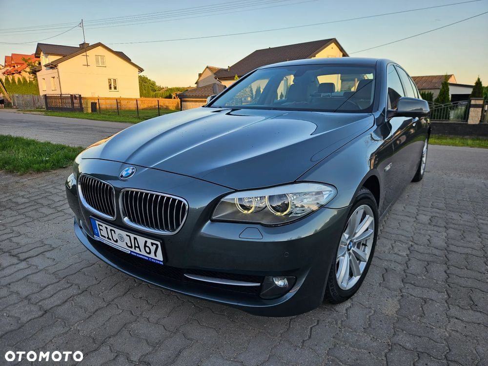 BMW Seria 5 520d Special Edition - 1