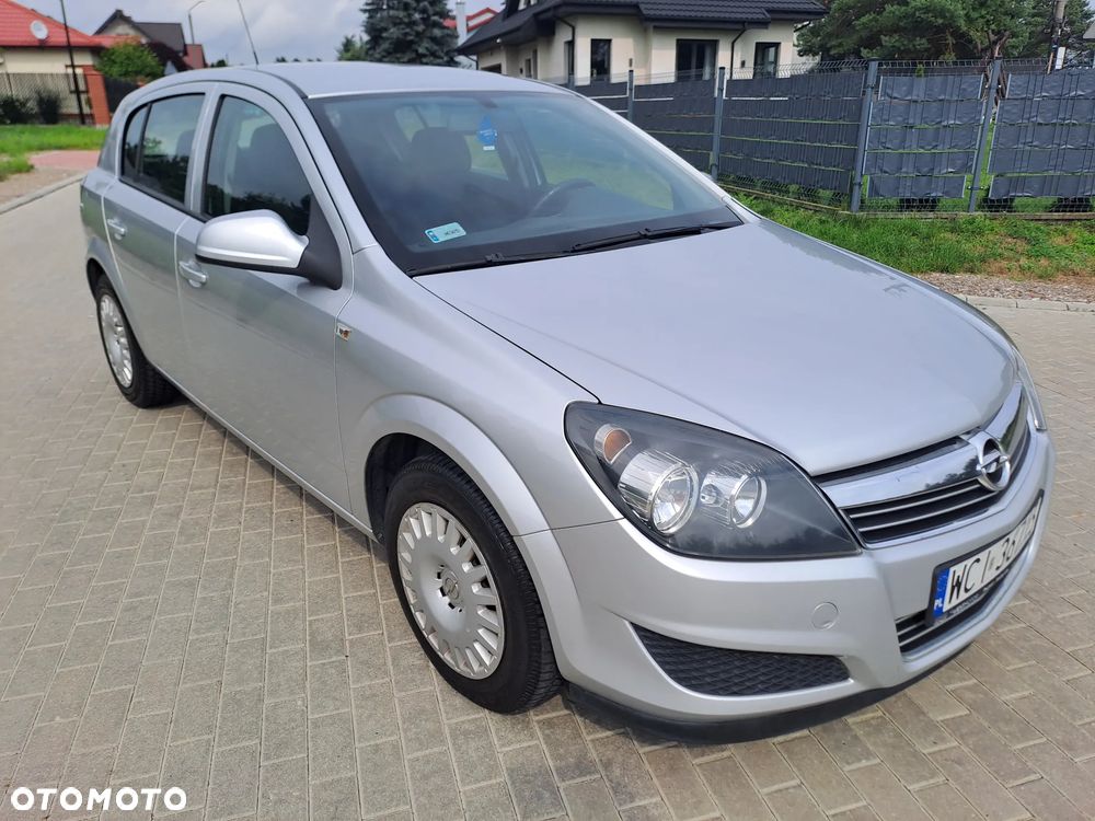 Opel Astra 1.6 Enjoy EU6 - 24