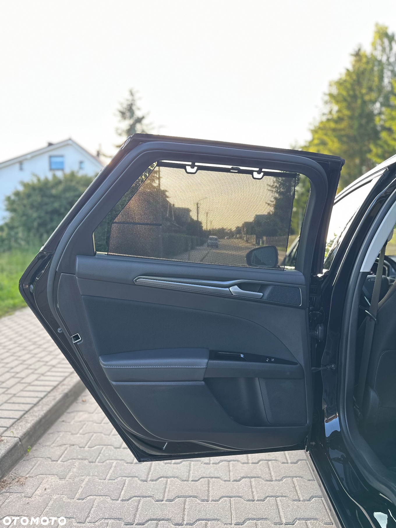 Ford Mondeo 2.0 EcoBlue Titanium - 23
