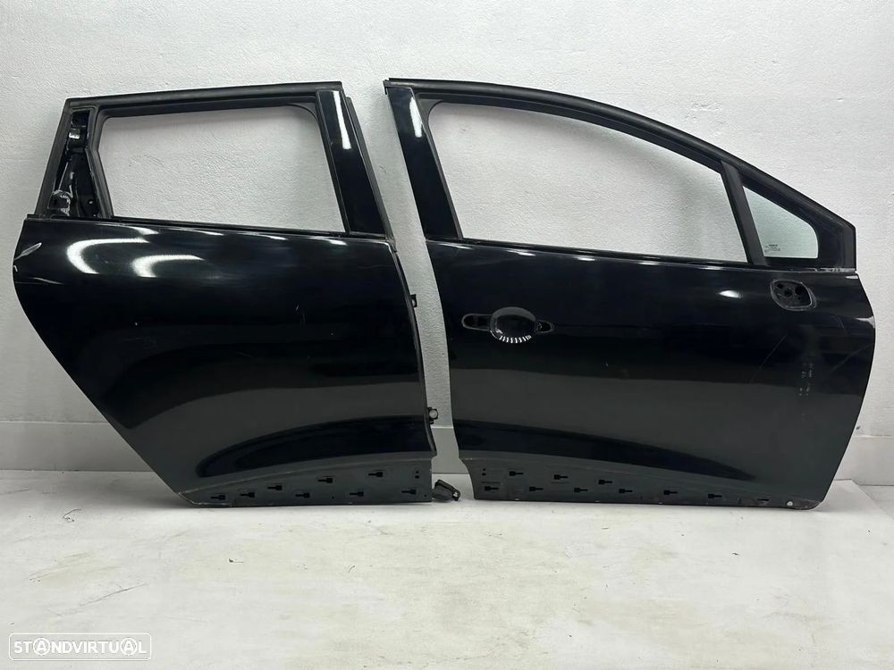 Porta Frente Esquerda / Trás Direita / Esquerda - Renault Clio IV (2016) - 12
