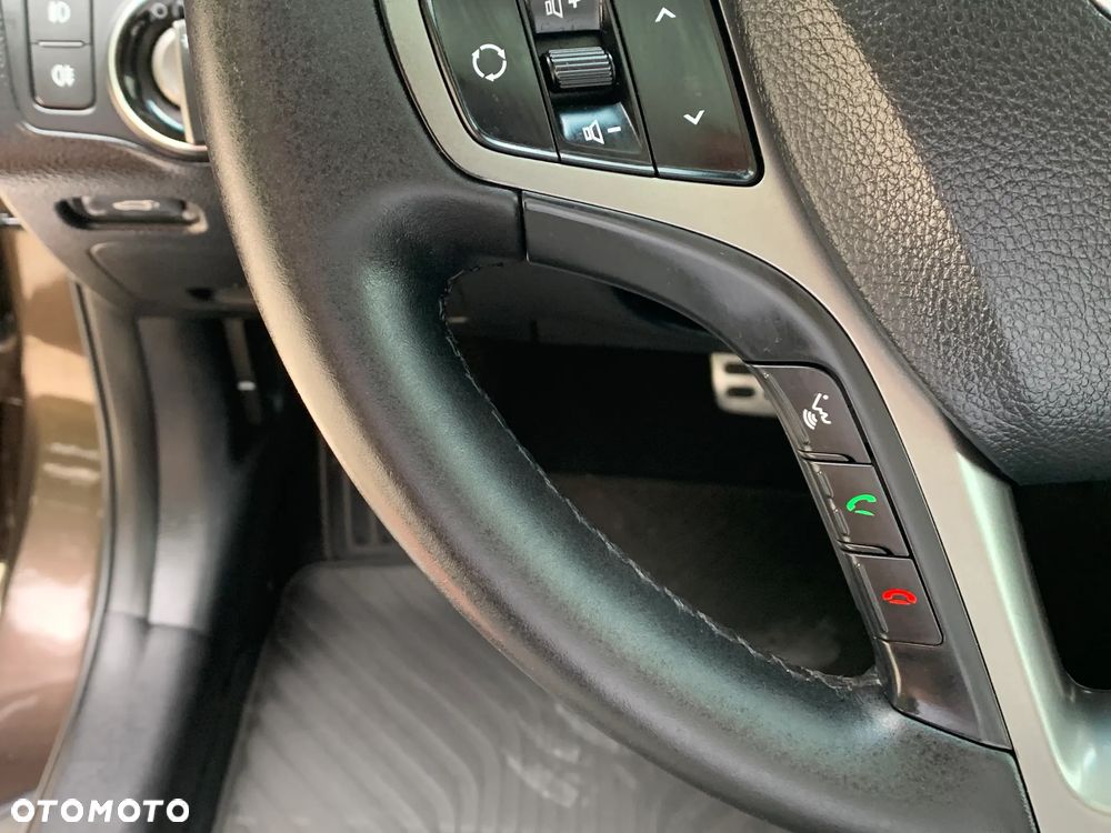 Hyundai i40 1.7 CRDi BlueDrive Premium DCT - 24