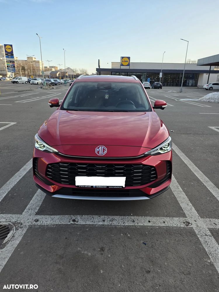 MG ZS HEV 1.5 GSI AT Exclusive - 3