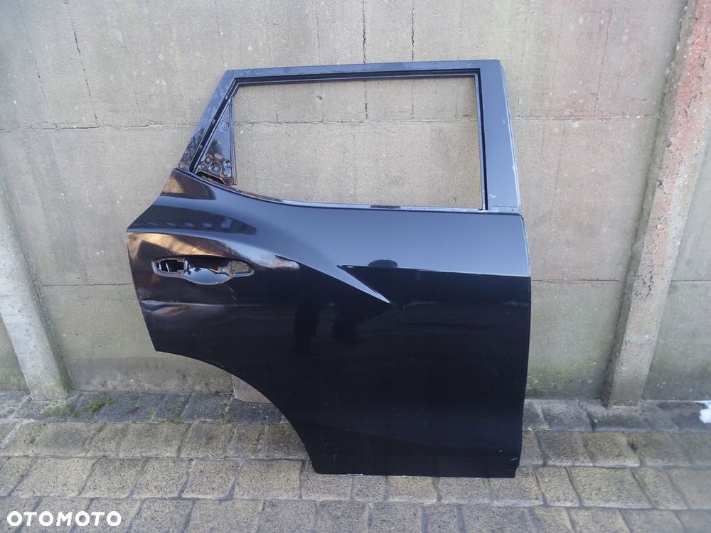 ssangyong tivoli - drzwi tylne prawe - 1