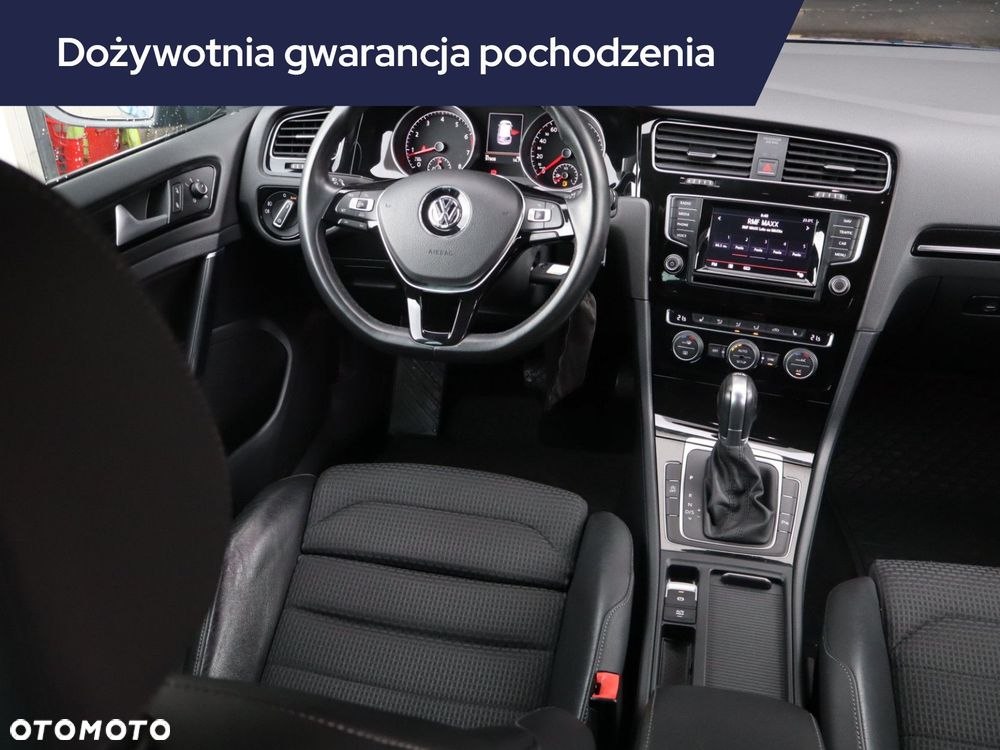 Volkswagen Golf - 9