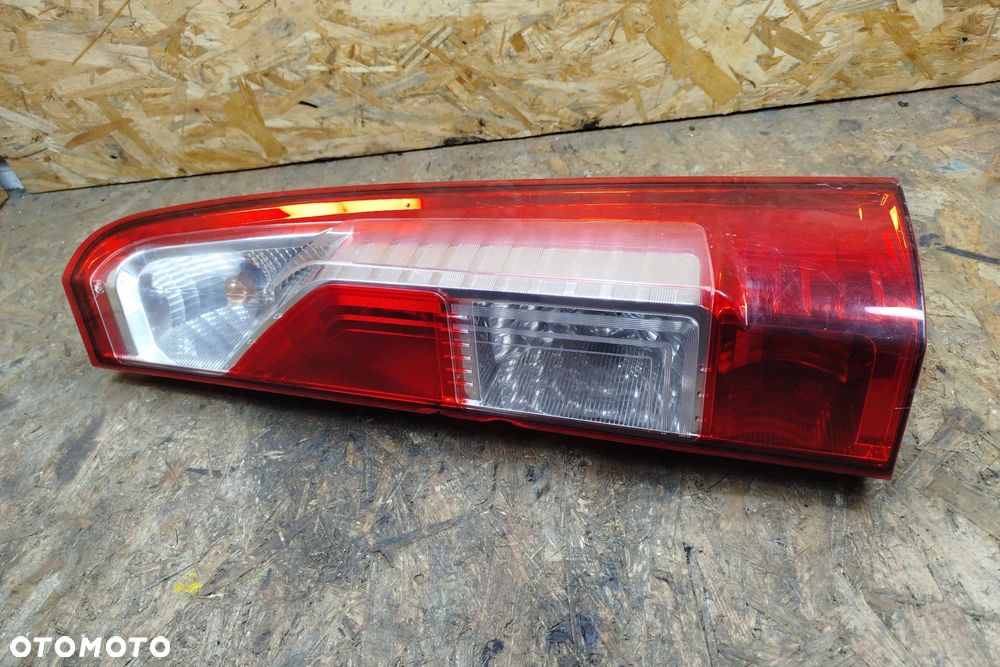 lampa tył prawa kompletna, świeci do RENAULT master 3 III 4 IV MOVANO B 10-19r