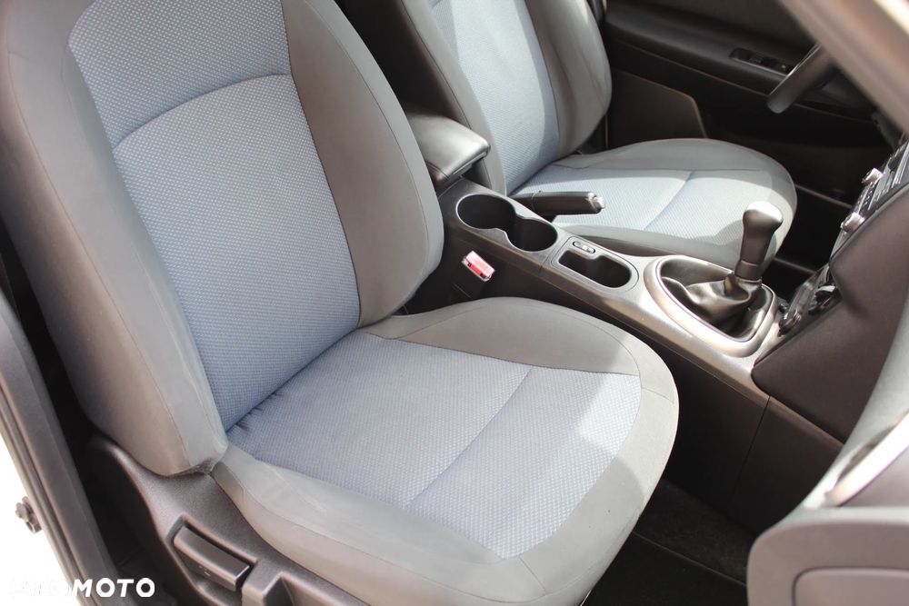 Nissan Qashqai - 26