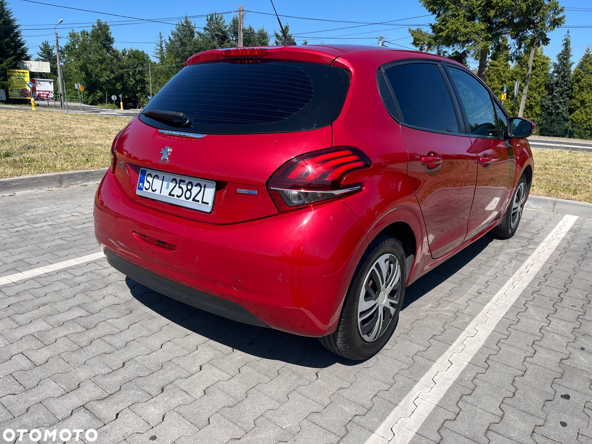 Peugeot 208 1.6 BlueHDi Active - 4