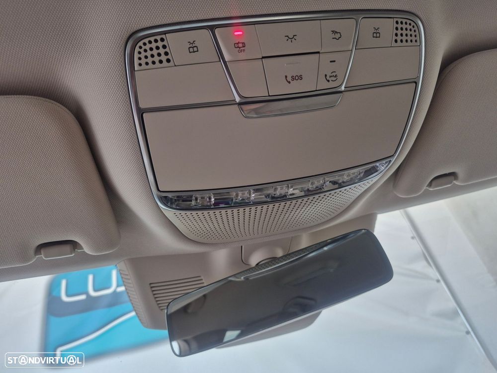 Mercedes-Benz S 560 e Longo - 28