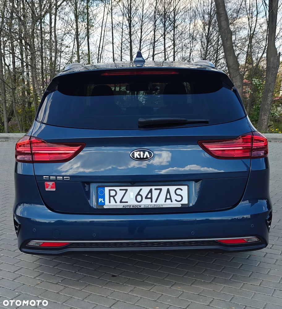 Kia Ceed 1.5 T-GDI L Business Line Plus DCT - 14