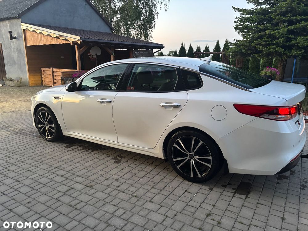 Kia Optima 1.7 CRDI L DCT - 5