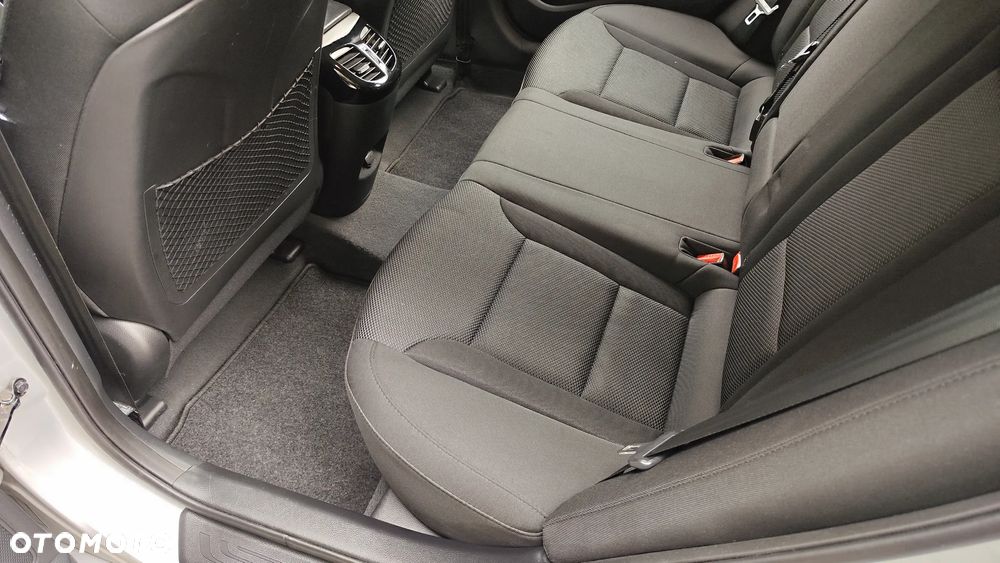 Hyundai i40 1.6 GDI Comfort - 24