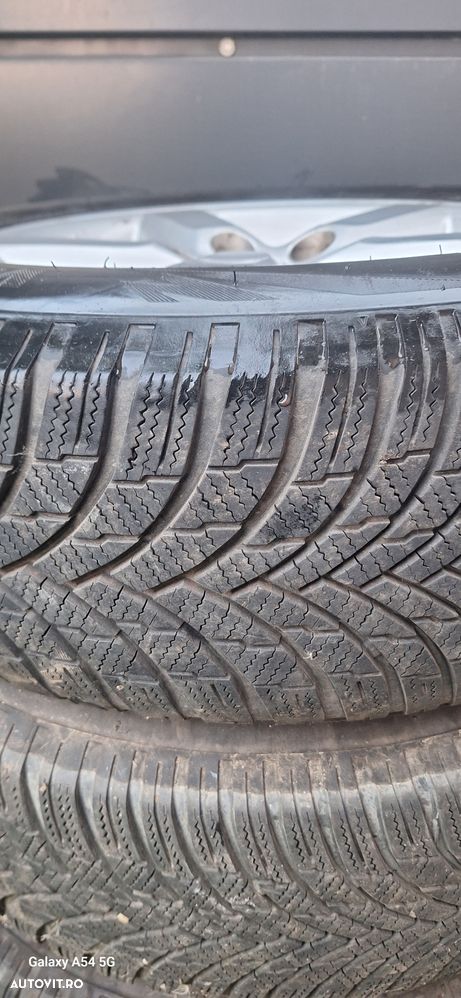 Vând 4 jenti Toyota, cauciucuri iarna f bune, - 4