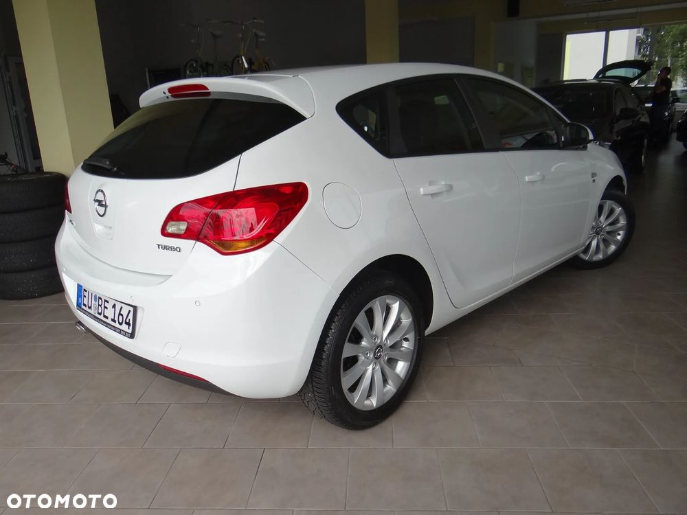 Opel Astra - 3