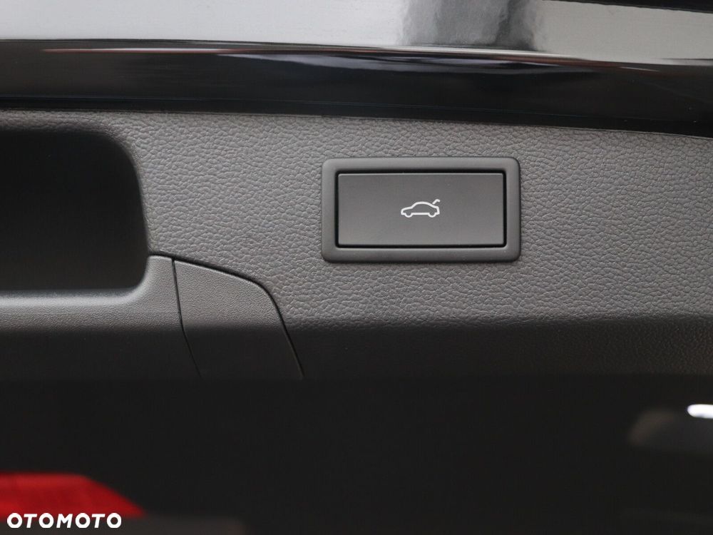 Volkswagen Passat - 34