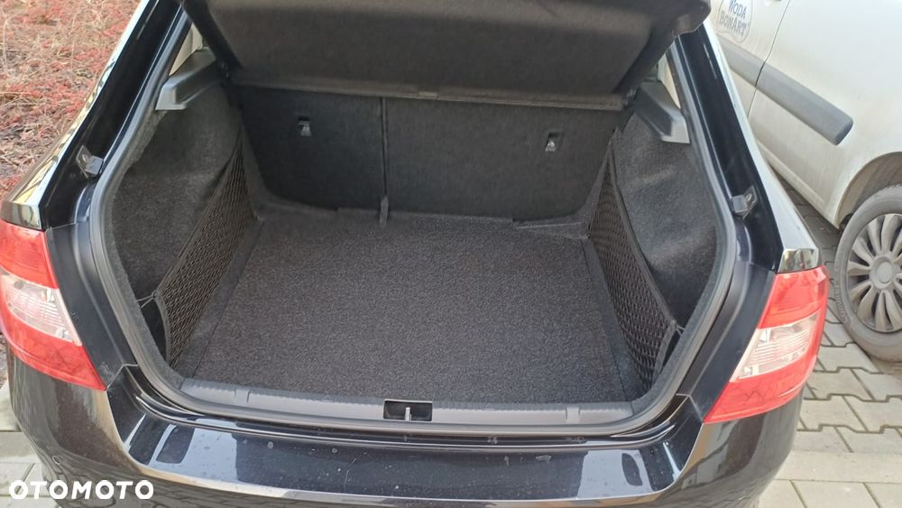 Skoda RAPID 1.2 TSI Ambition - 8