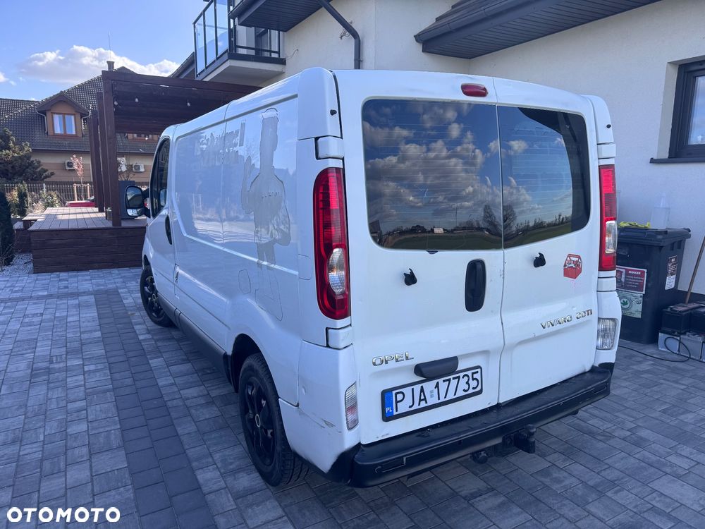 Opel Vivaro - 4