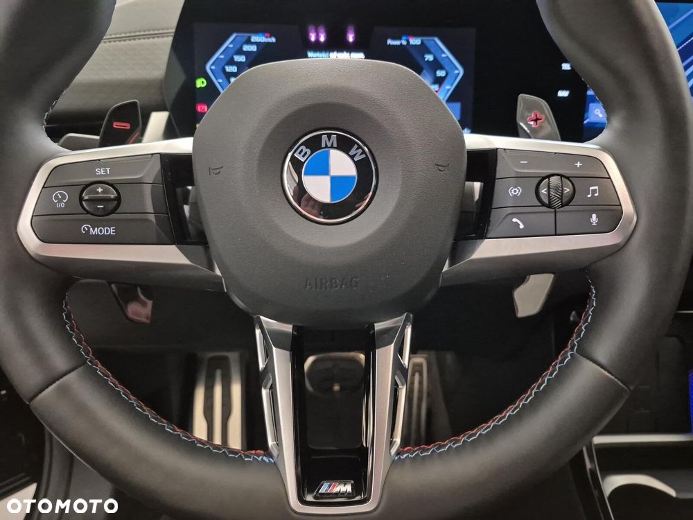 BMW X2 - 24
