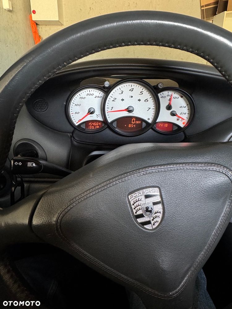 Porsche Boxster - 22