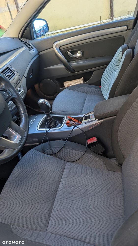 Renault Laguna 2.0 Authentique - 10