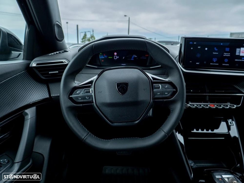 Peugeot e-2008 54 kWh Allure - 29
