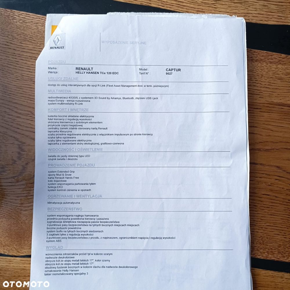 Renault Captur 1.2 TCe Helly Hansen EDC - 25