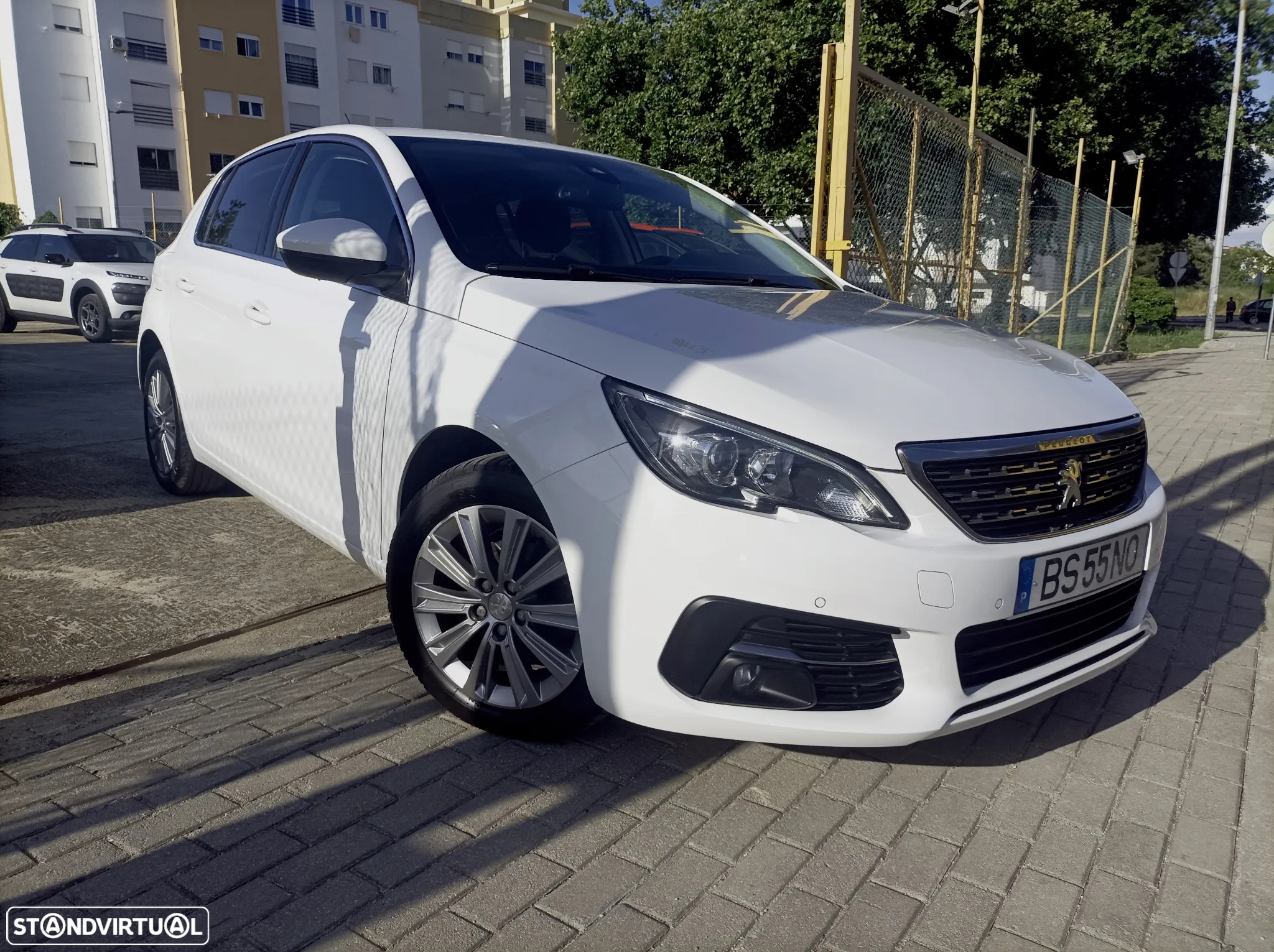 Peugeot 308 1.2 PureTech Style - 4