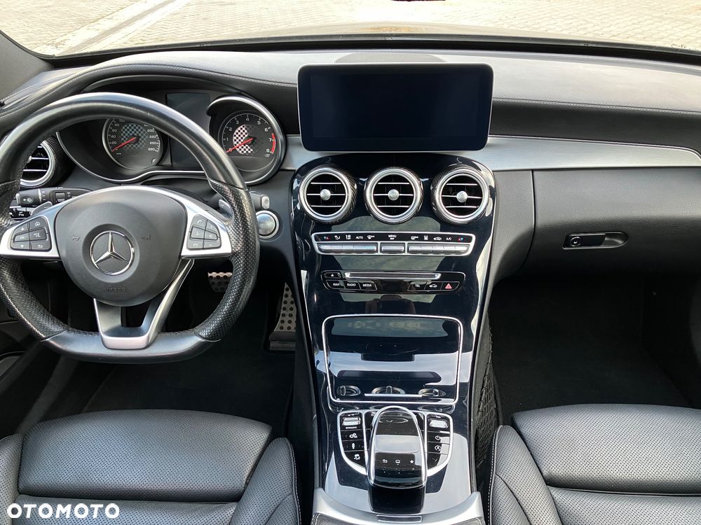 Mercedes-Benz Klasa C 450 AMG 4-Matic 7G-TRONIC - 12
