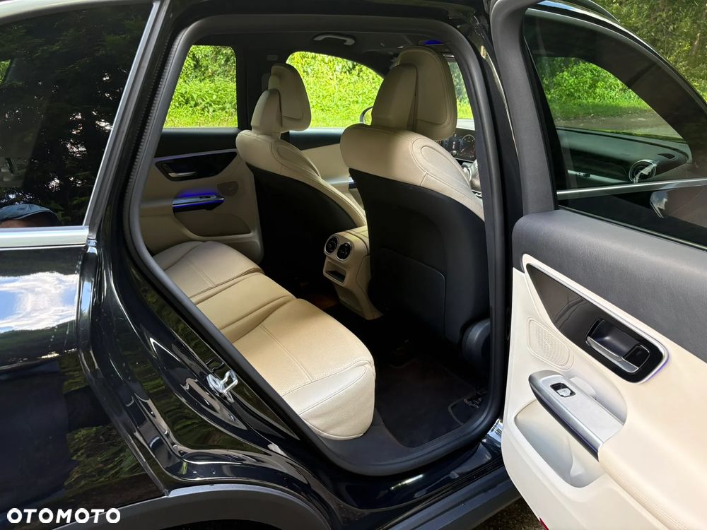 Mercedes-Benz GLC 220 d mHEV 4-Matic Avantgarde - 14