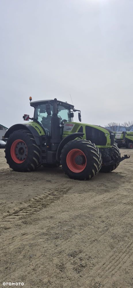 Claas Axion 960 - 12