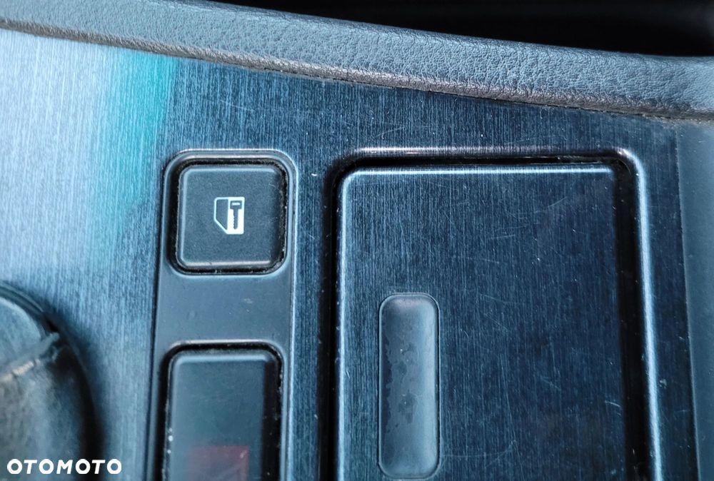 DEKORY KOMPLET BMW E39 SEDAN SZCZOTKOWANE PIANO BLACK C81 - 10