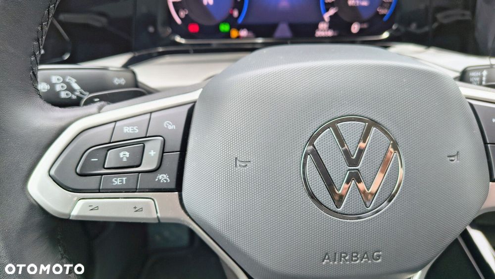Volkswagen Golf 1.5 eTSI EVO Style DSG - 16