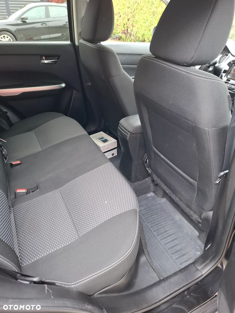 Suzuki Vitara - 16