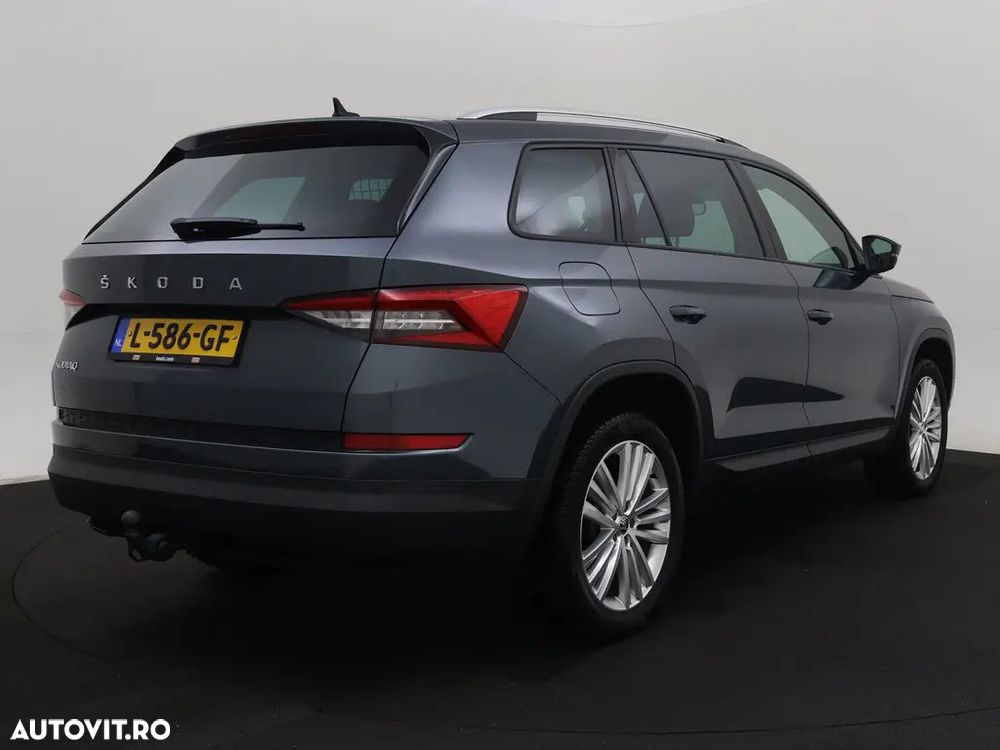 SKODA Kodiaq 2021 — imagine 18