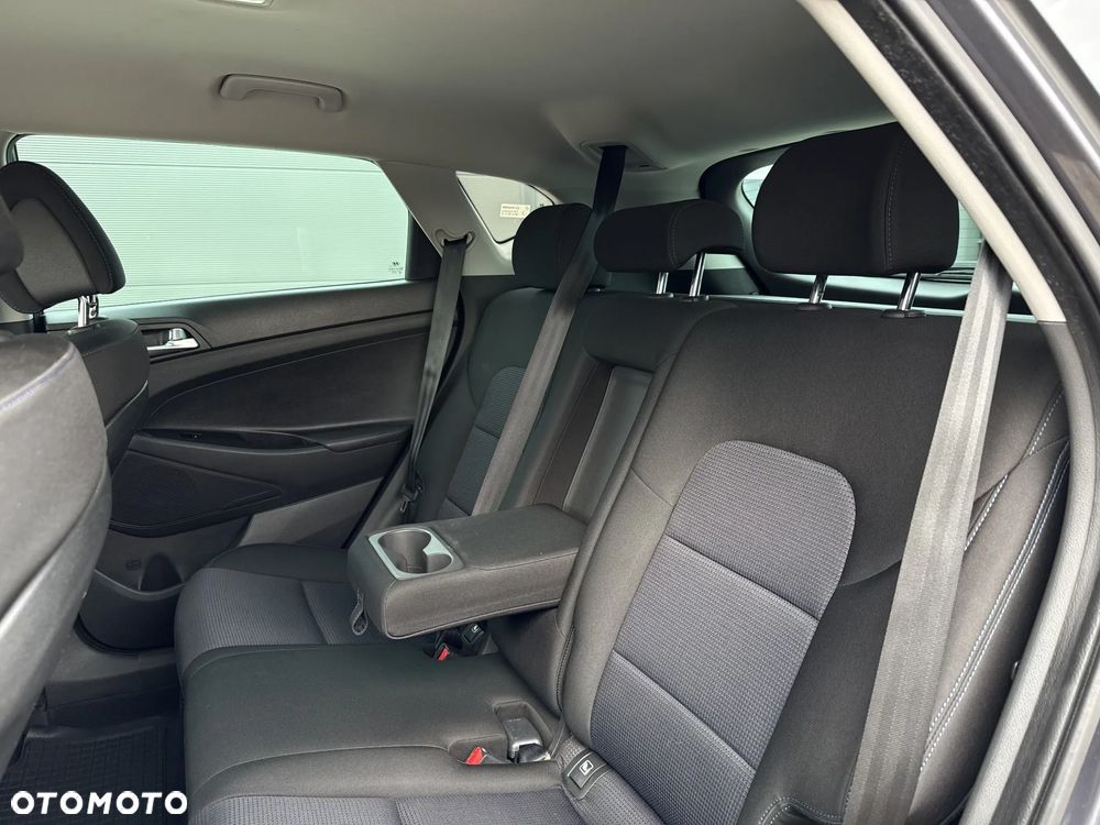 Hyundai Tucson 1.6 GDI BlueDrive Comfort 2WD - 19