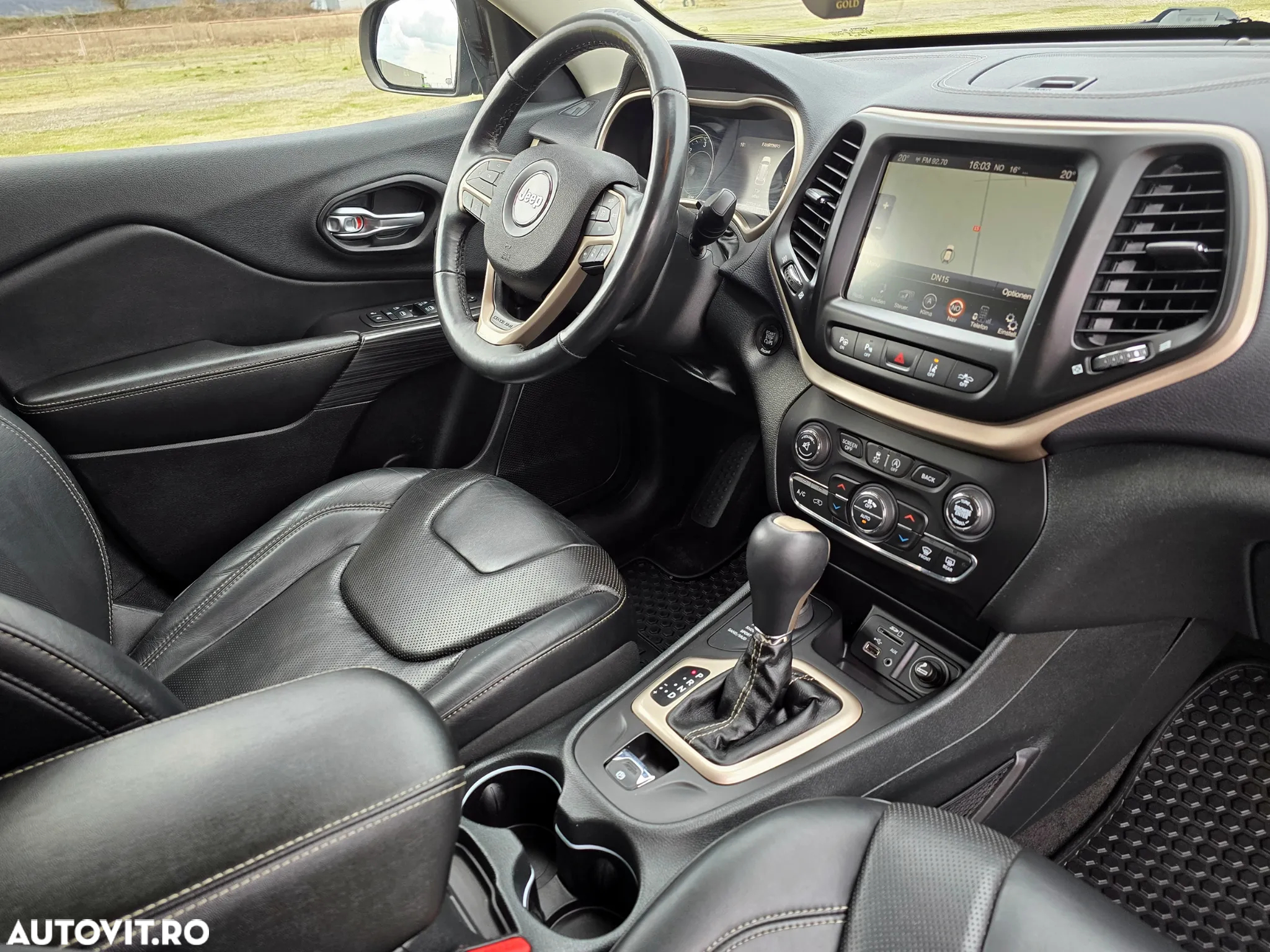 Jeep Cherokee 2.0 Mjet 4x4 AT Limited - 24