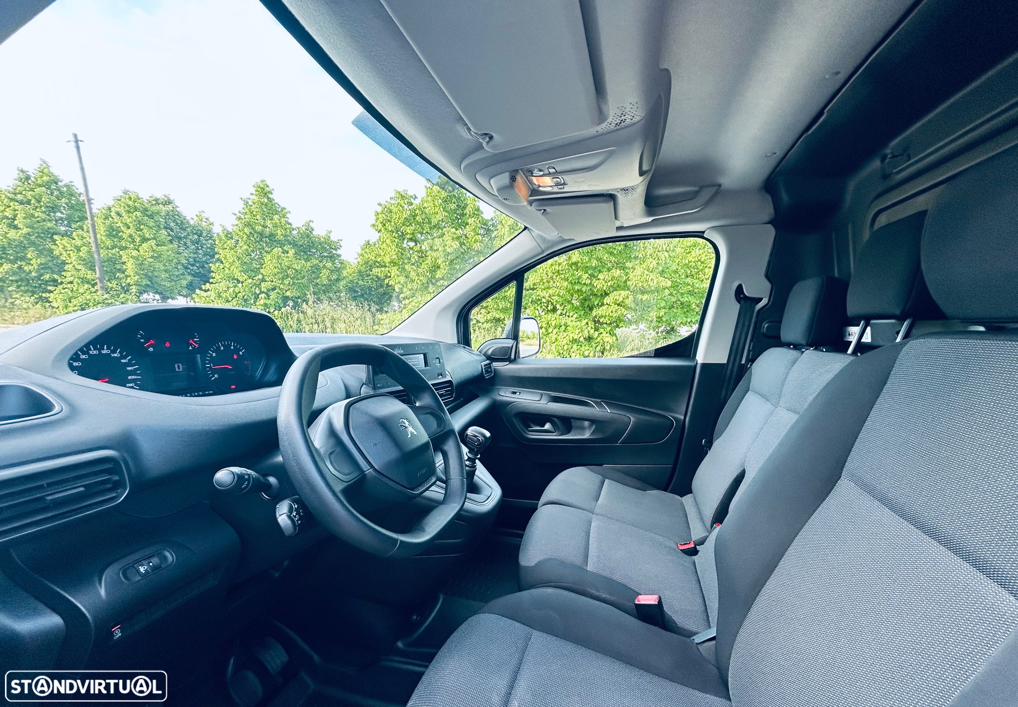 Peugeot Partner 1.5 longa IVA DEDUTÍVEL - 8