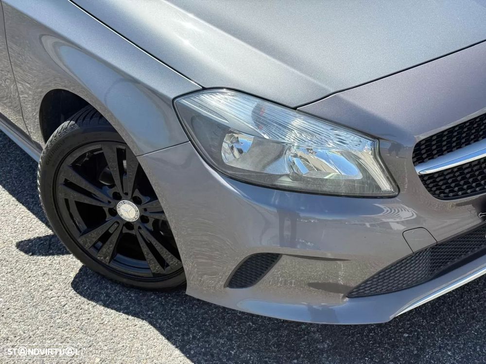 Mercedes-Benz A 180 d Urban - 36